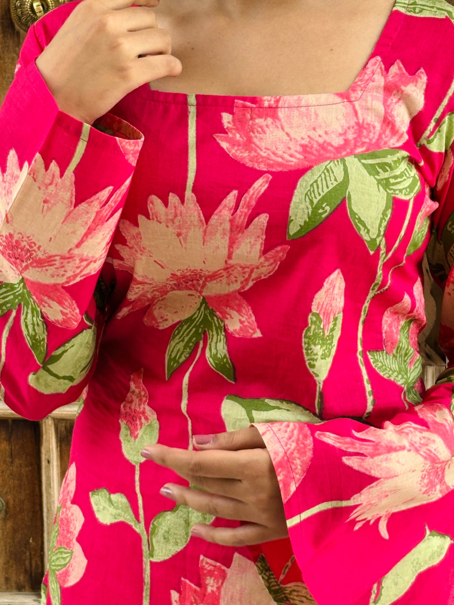🌸 Gulabiya (गुलाबिया) Square Neck Bell Sleeves Kurti