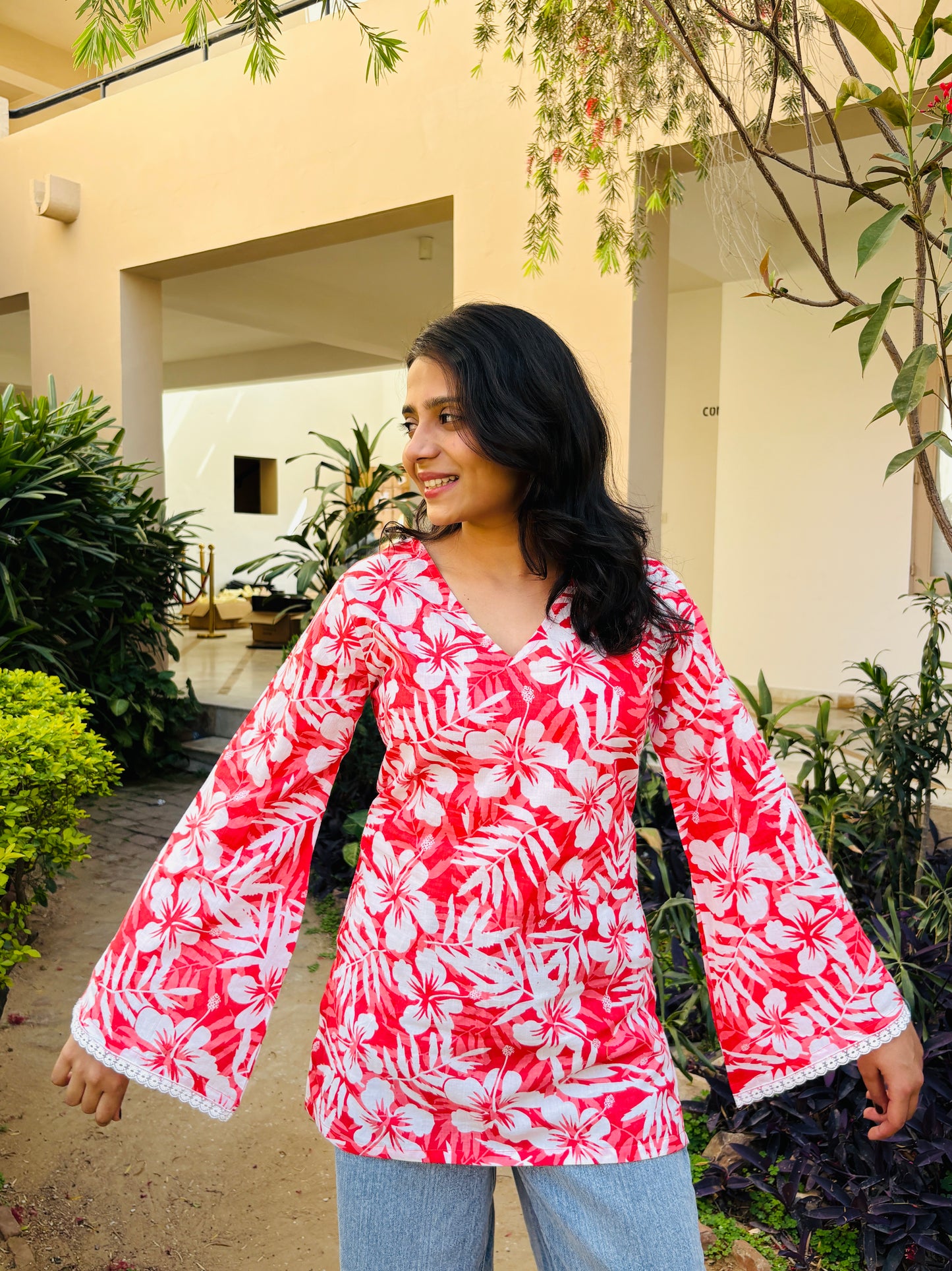 Gulnaar Kurti (Classic Floral Pink )