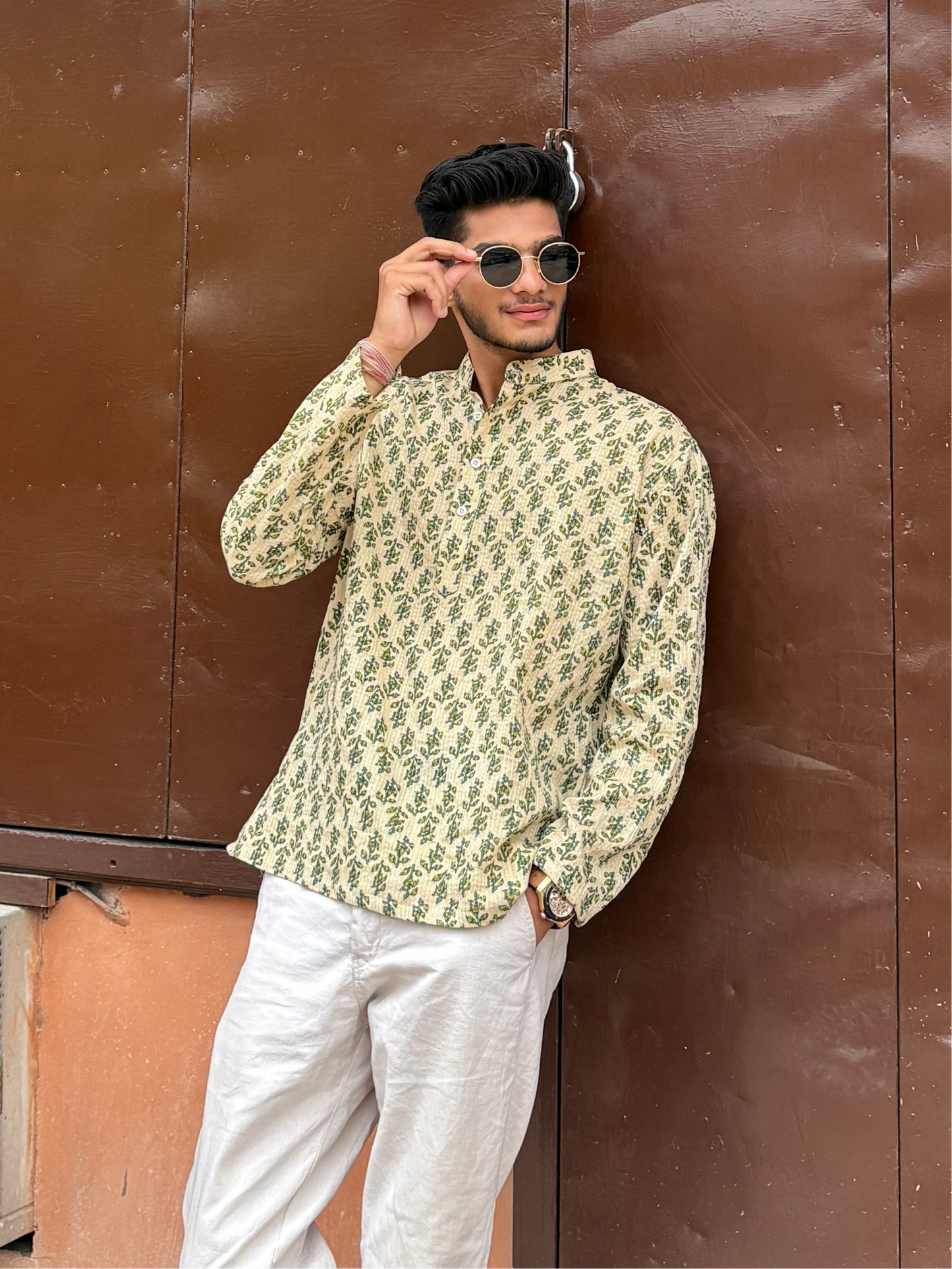 Nakhar Kurta – The Sunlit Touch