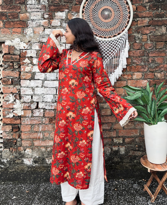 Surkh Pakistani Kurti