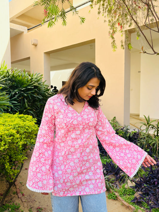 Roohani Kurti ( Soft Print Handblock )