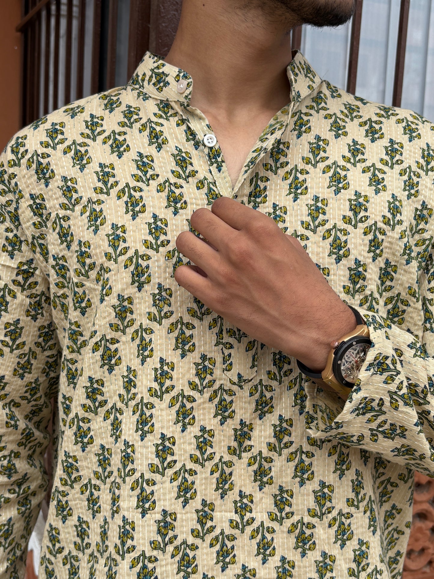 Nakhar Kurta – The Sunlit Touch