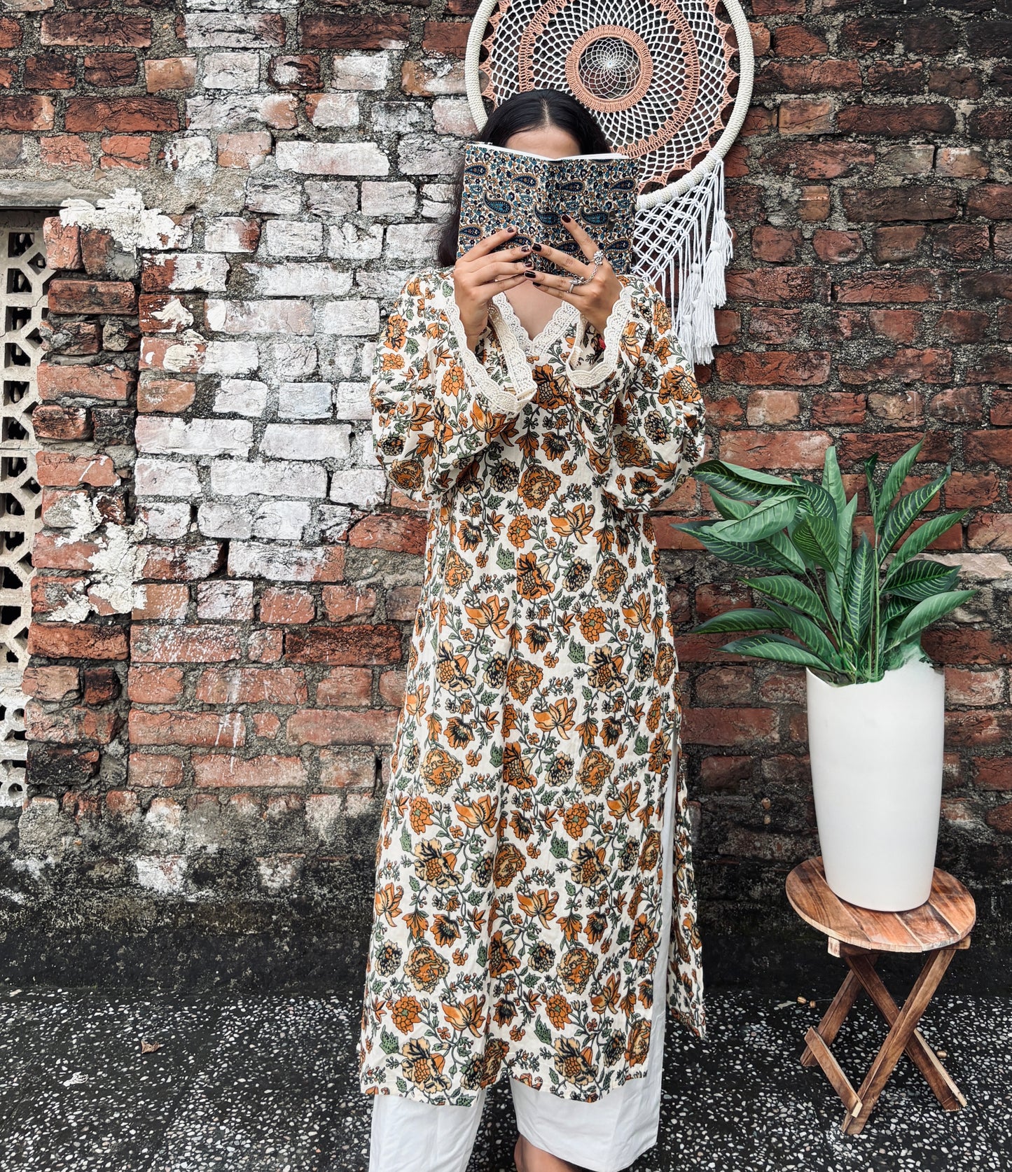 Zafran Pakistani Kurti