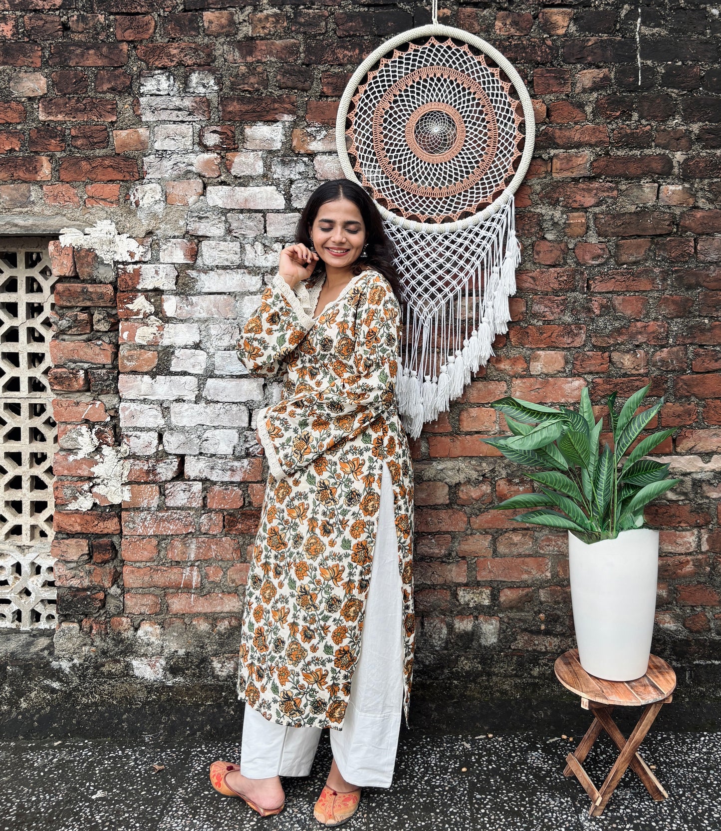 Zafran Pakistani Kurti