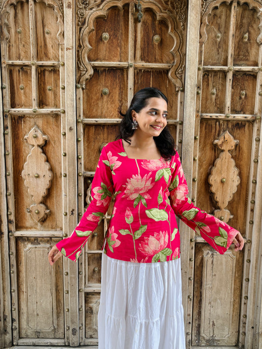 🌸 Gulabiya (गुलाबिया) Square Neck Bell Sleeves Kurti